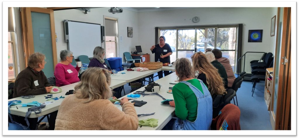 Rag Rug Making – Milang